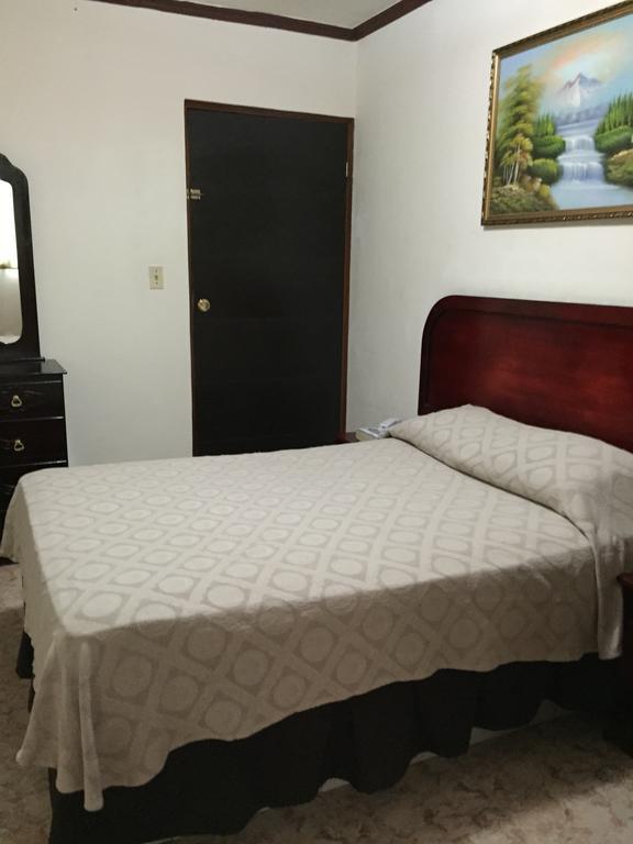 Hotel Marparaiso Ciudad de Panamá Habitación foto